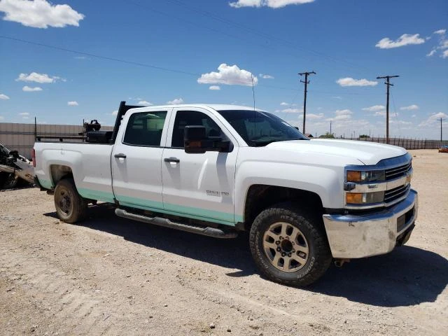 Photo 3 VIN: 1GC1CUEG6JF226194 - CHEVROLET SILVERADO 