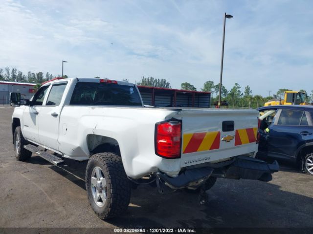 Photo 2 VIN: 1GC1CUEG7JF184814 - CHEVROLET SILVERADO 2500HD 