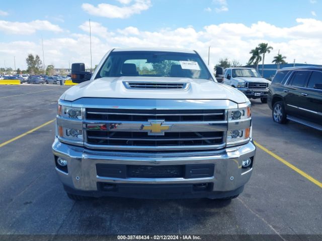 Photo 5 VIN: 1GC1CUEY9HF105940 - CHEVROLET SILVERADO 2500HD 