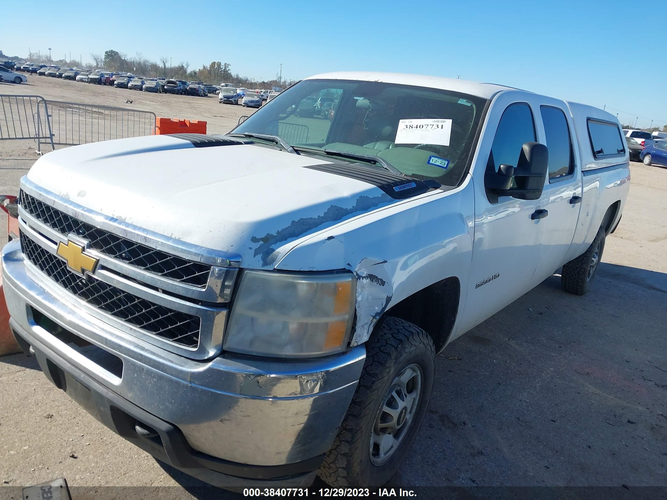 Photo 1 VIN: 1GC1CVCG0CF228597 - CHEVROLET SILVERADO 