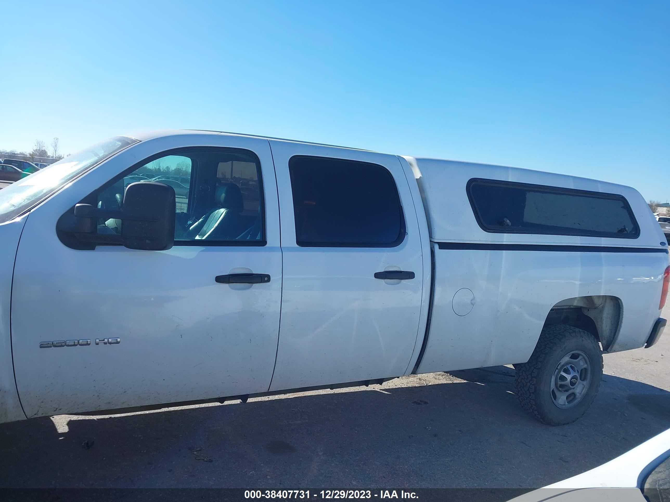 Photo 13 VIN: 1GC1CVCG0CF228597 - CHEVROLET SILVERADO 