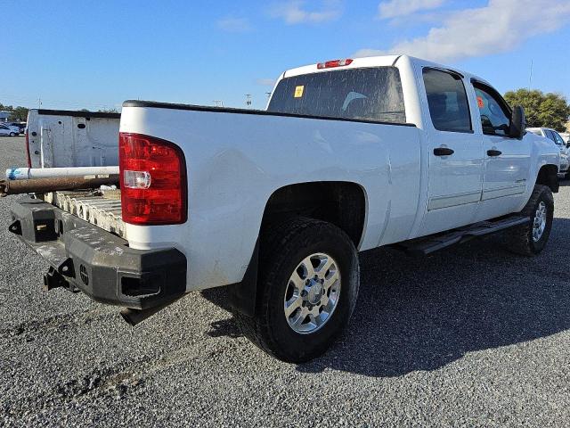 Photo 2 VIN: 1GC1CXCG4BF102589 - CHEVROLET SILVERADO 