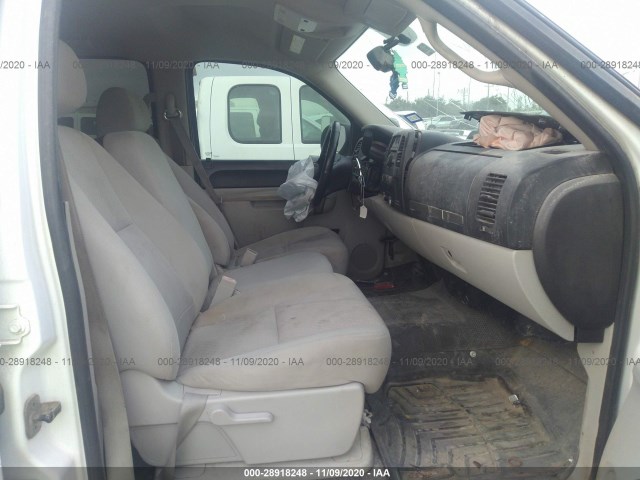 Photo 4 VIN: 1GC1CXCG5BF175499 - CHEVROLET SILVERADO 2500HD 