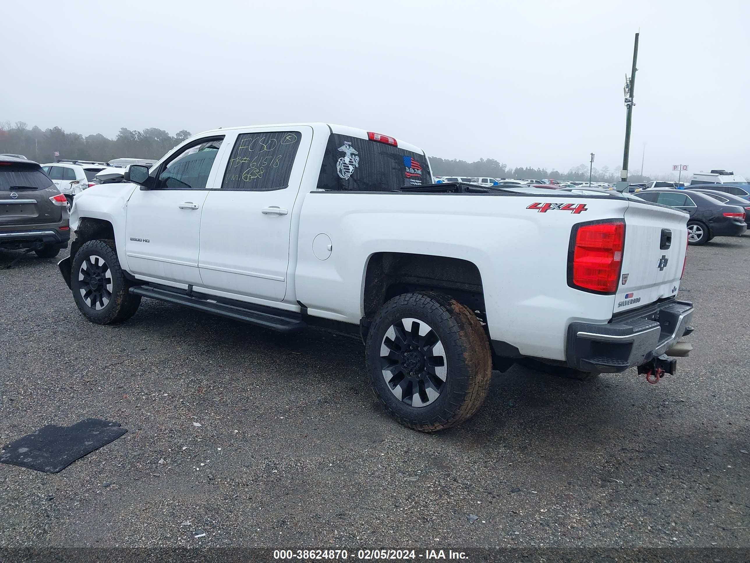 Photo 2 VIN: 1GC1KSEY1KF116638 - CHEVROLET SILVERADO 