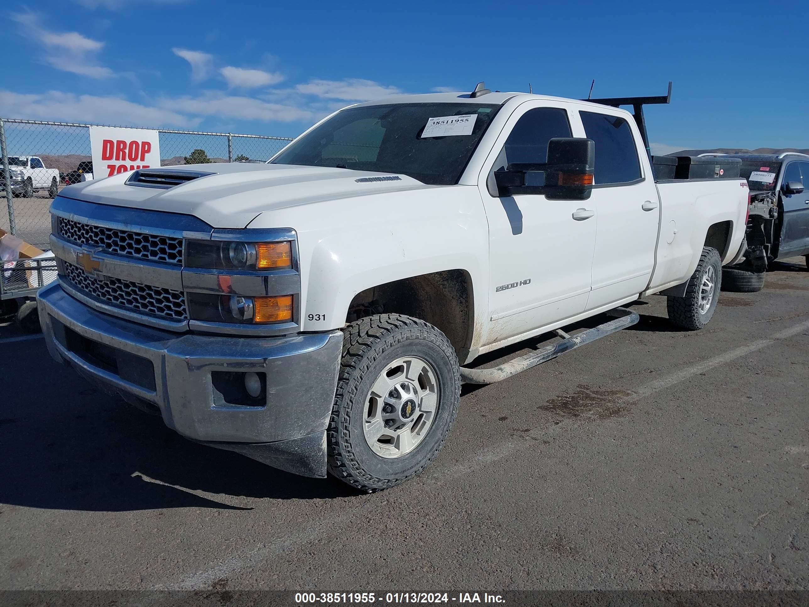 Photo 1 VIN: 1GC1KSEY8KF183219 - CHEVROLET SILVERADO 