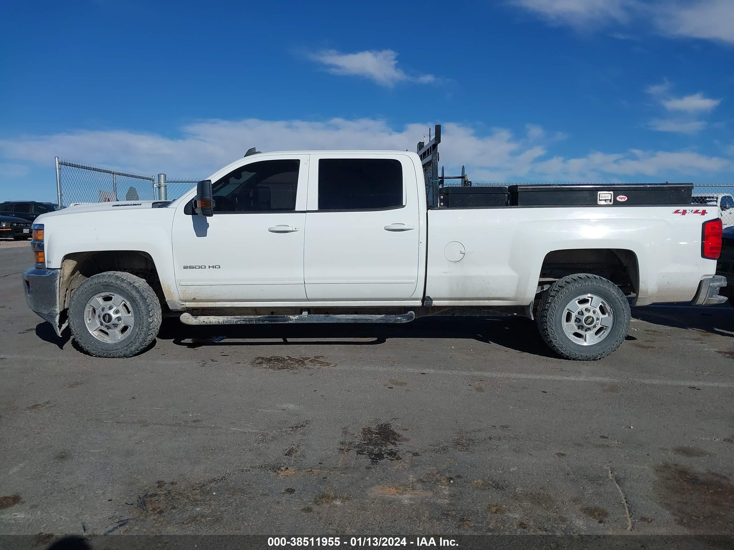 Photo 13 VIN: 1GC1KSEY8KF183219 - CHEVROLET SILVERADO 