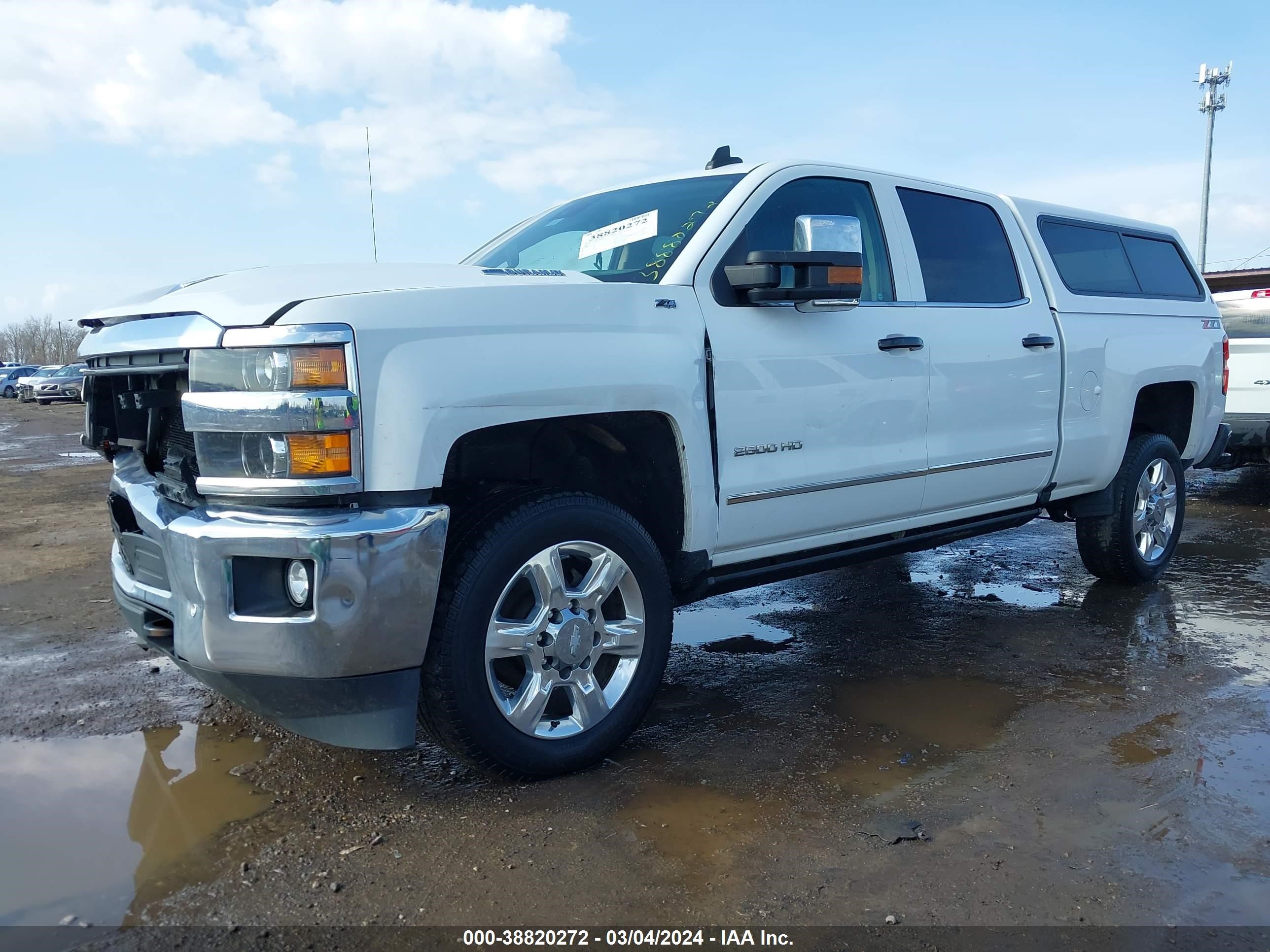 Photo 1 VIN: 1GC1KTEY3KF115433 - CHEVROLET SILVERADO 