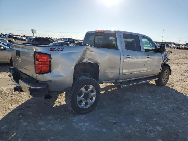 Photo 2 VIN: 1GC1KTEY4KF175933 - CHEVROLET SILVERADO 