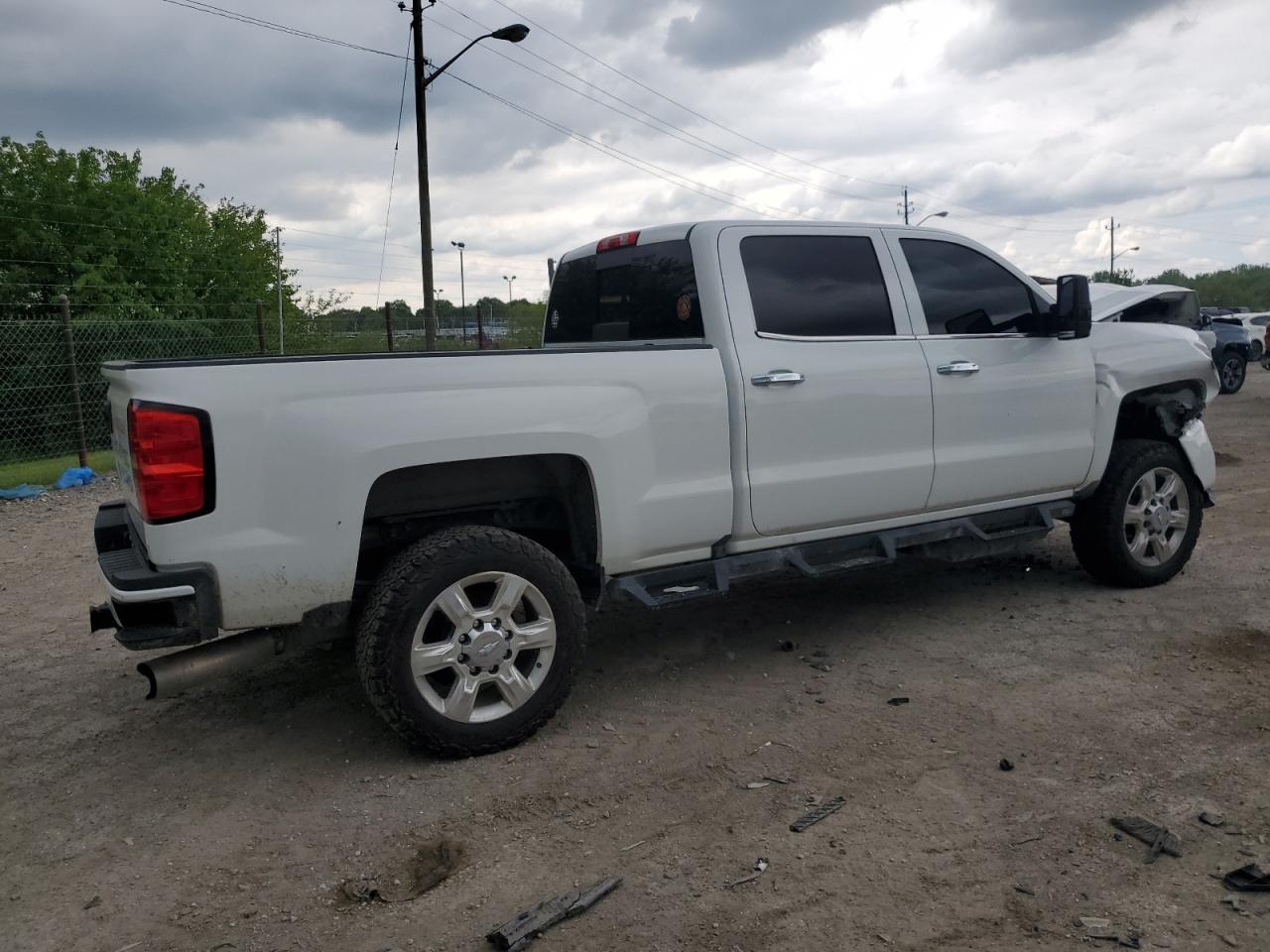 Photo 2 VIN: 1GC1KTEY7KF147205 - CHEVROLET SILVERADO 