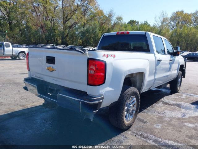 Photo 3 VIN: 1GC1KUE84GF264611 - CHEVROLET SILVERADO 