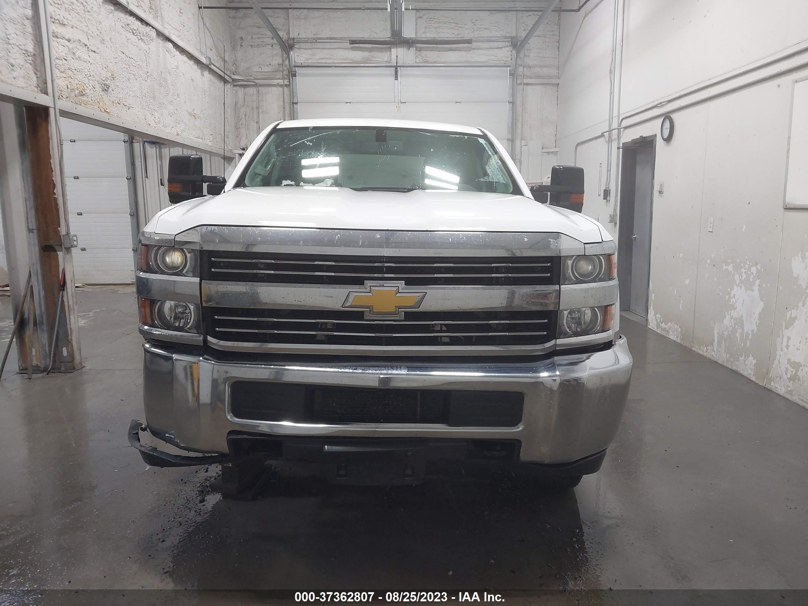 Photo 11 VIN: 1GC1KUE85GF128908 - CHEVROLET SILVERADO 