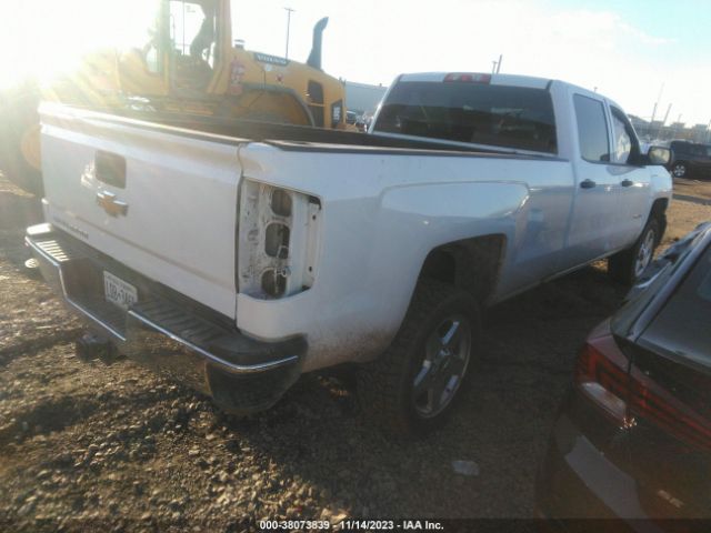 Photo 3 VIN: 1GC1KUEG0JF243446 - CHEVROLET SILVERADO 2500HD 