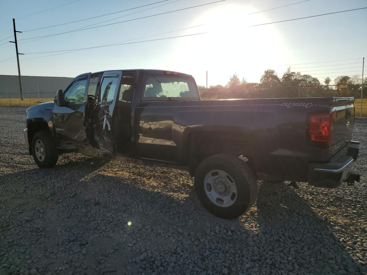 Photo 1 VIN: 1GC1KUEG1FF511069 - CHEVROLET SILVERADO 