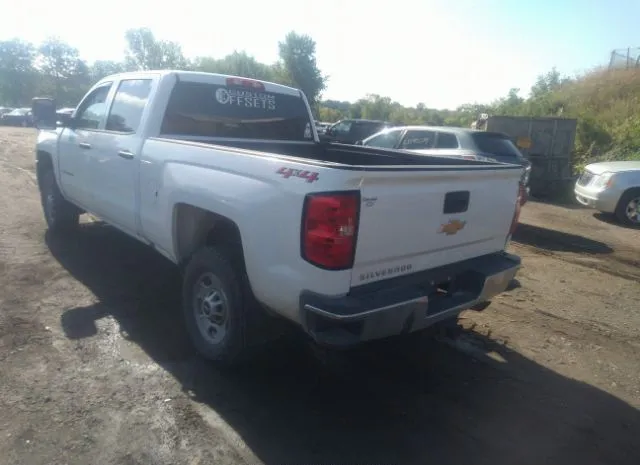 Photo 2 VIN: 1GC1KUEG1JF184424 - CHEVROLET SILVERADO 2500HD 