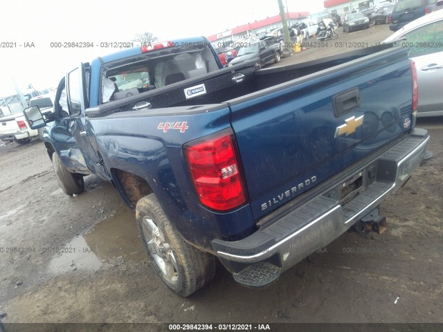 Photo 2 VIN: 1GC1KUEG3HF197945 - CHEVROLET SILVERADO 2500HD 