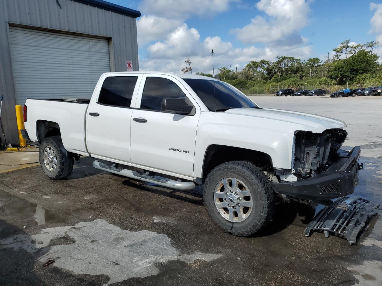 Photo 3 VIN: 1GC1KUEG4FF592732 - CHEVROLET SILVERADO 