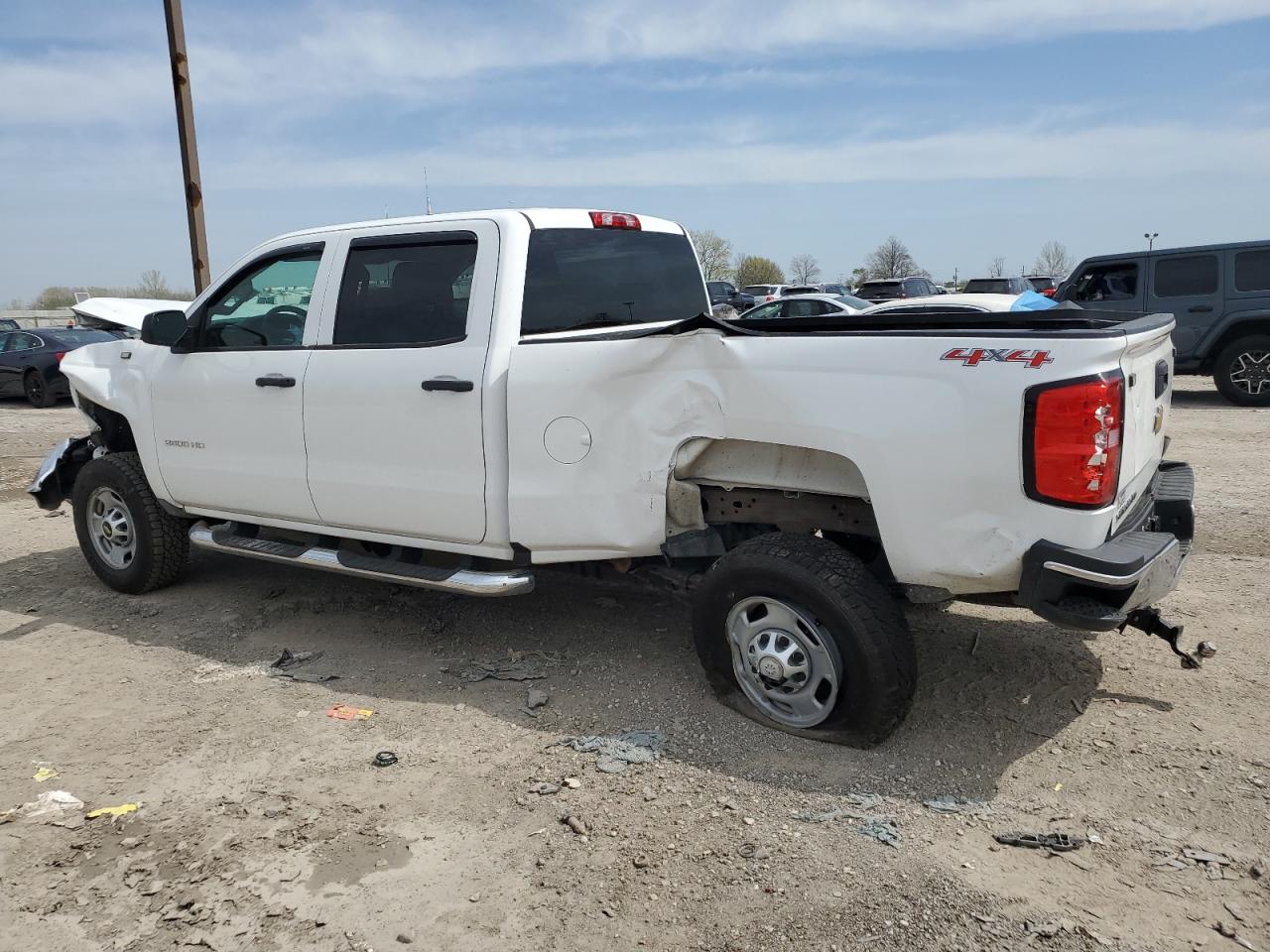 Photo 1 VIN: 1GC1KUEG4HF144929 - CHEVROLET SILVERADO 