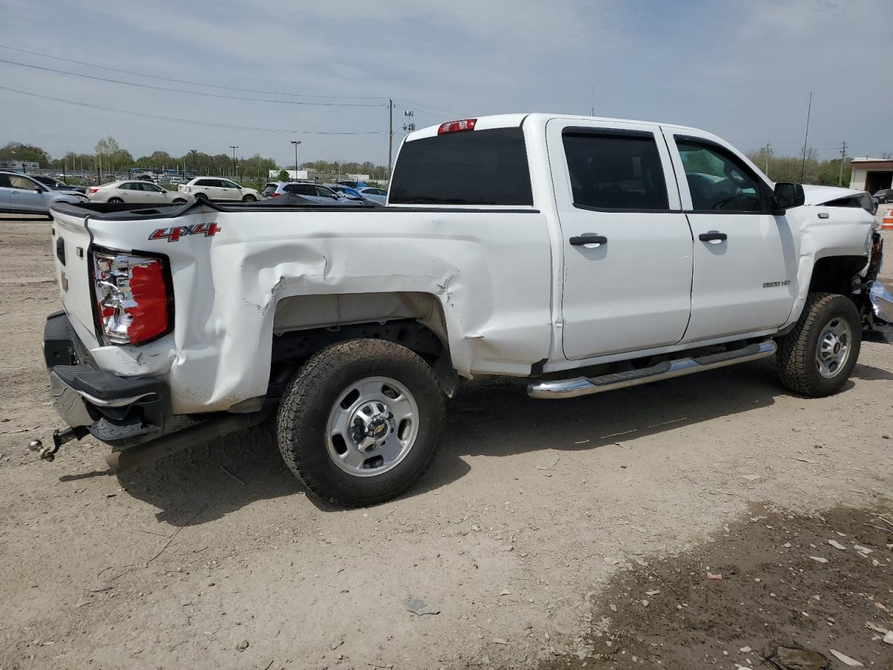 Photo 2 VIN: 1GC1KUEG4HF144929 - CHEVROLET SILVERADO 