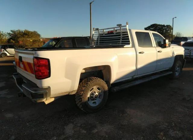 Photo 3 VIN: 1GC1KUEG7HF143984 - CHEVROLET SILVERADO 2500HD 