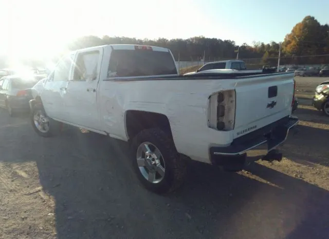 Photo 2 VIN: 1GC1KUEG7HF150904 - CHEVROLET SILVERADO 2500HD 