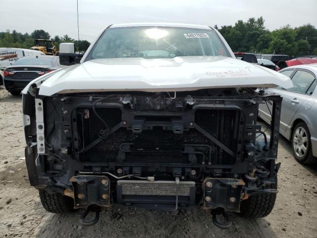 Photo 4 VIN: 1GC1KUEG7JF209682 - CHEVROLET SILVERADO 