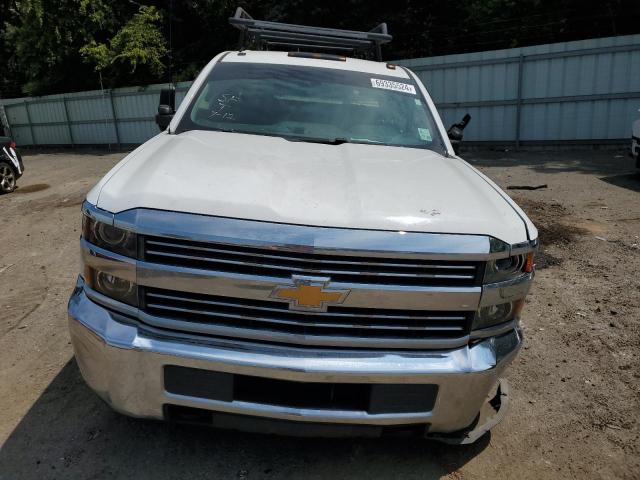 Photo 4 VIN: 1GC1KUEG8JF144194 - CHEVROLET SILVERADO 