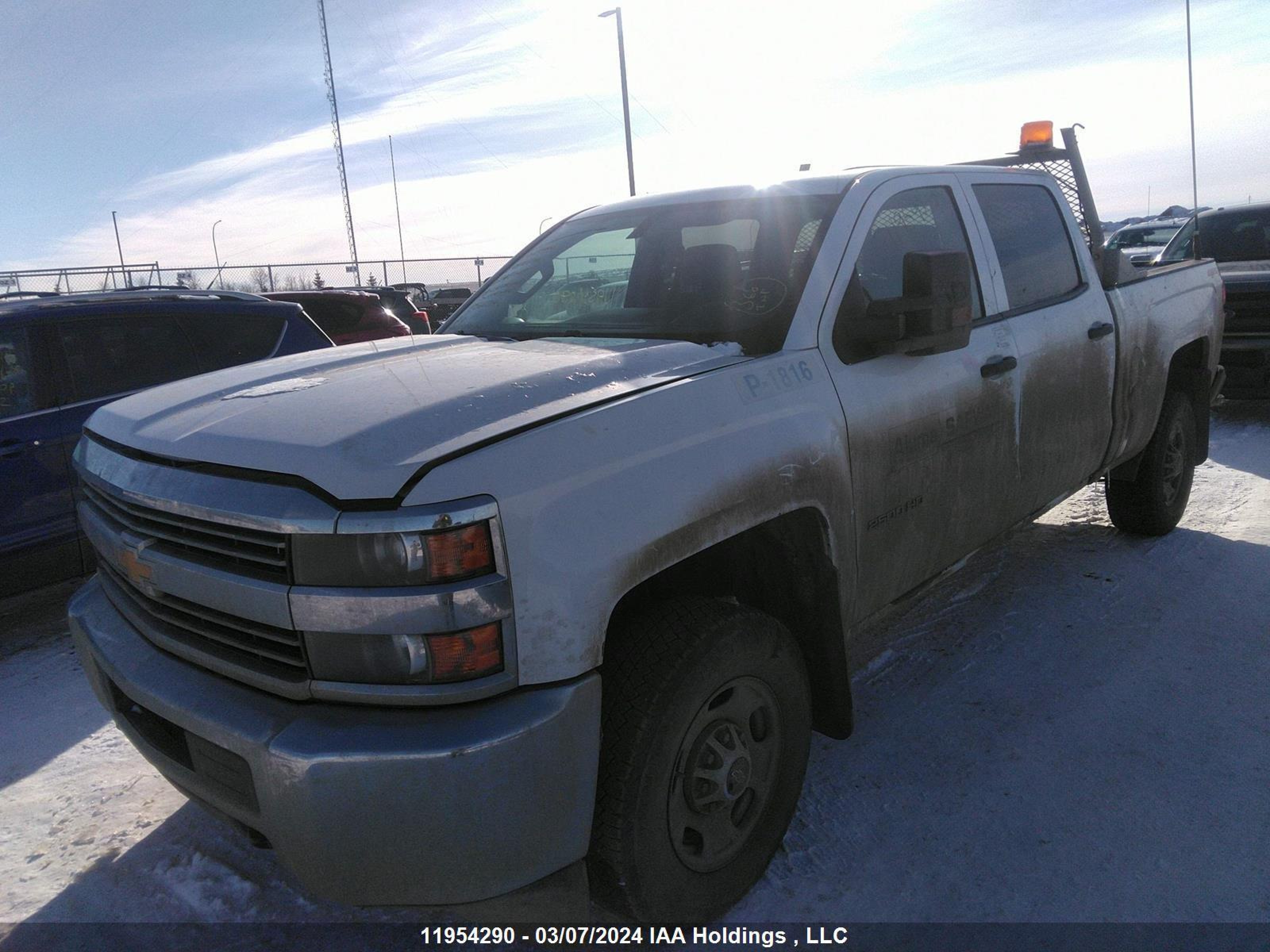 Photo 1 VIN: 1GC1KUEG9JF205004 - CHEVROLET SILVERADO 