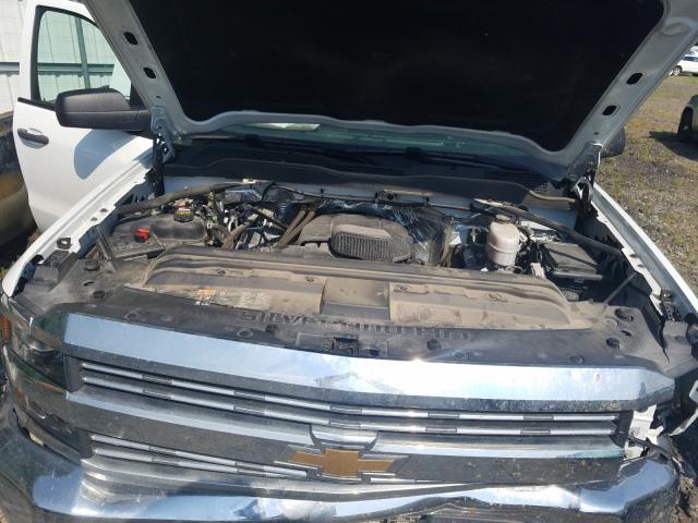 Photo 6 VIN: 1GC1KUEG9JF279314 - CHEVROLET SILVERADO 