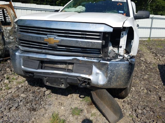 Photo 8 VIN: 1GC1KUEG9JF279314 - CHEVROLET SILVERADO 