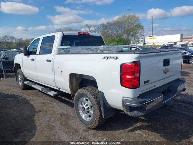 Photo 2 VIN: 1GC1KUEY0JF189039 - CHEVROLET SILVERADO 2500HD 