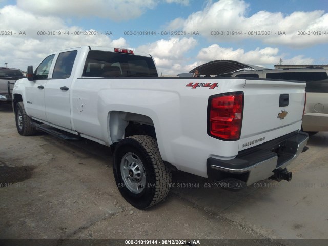 Photo 2 VIN: 1GC1KUEY0JF261454 - CHEVROLET SILVERADO 2500HD 