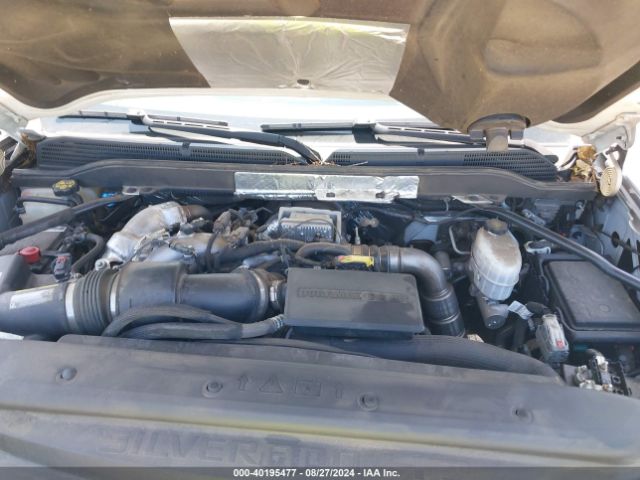 Photo 9 VIN: 1GC1KUEY1JF232688 - CHEVROLET SILVERADO 