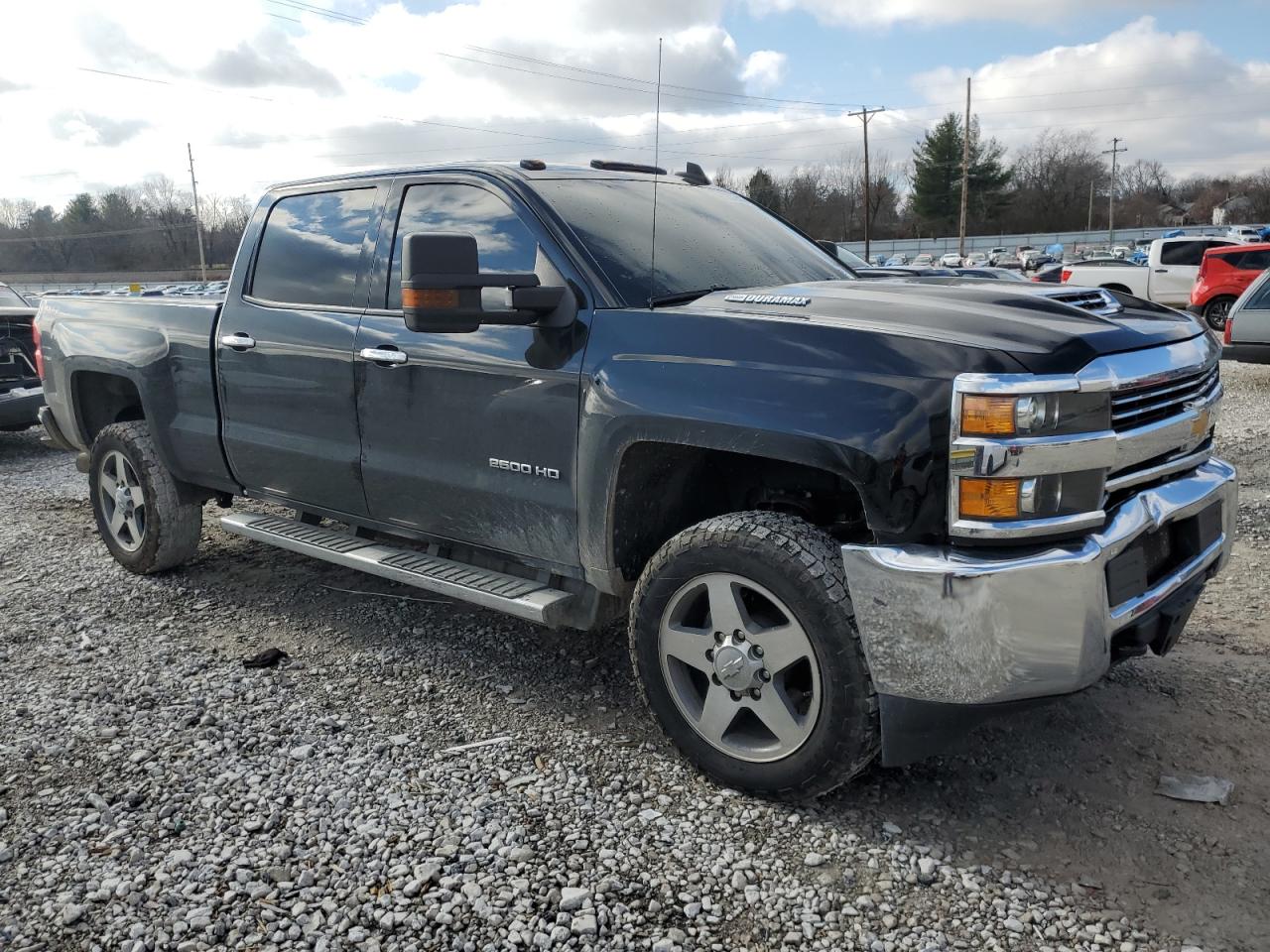 Photo 3 VIN: 1GC1KUEY3JF204472 - CHEVROLET SILVERADO 