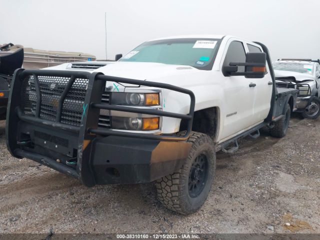 Photo 1 VIN: 1GC1KUEY5JF175184 - CHEVROLET SILVERADO 2500HD 