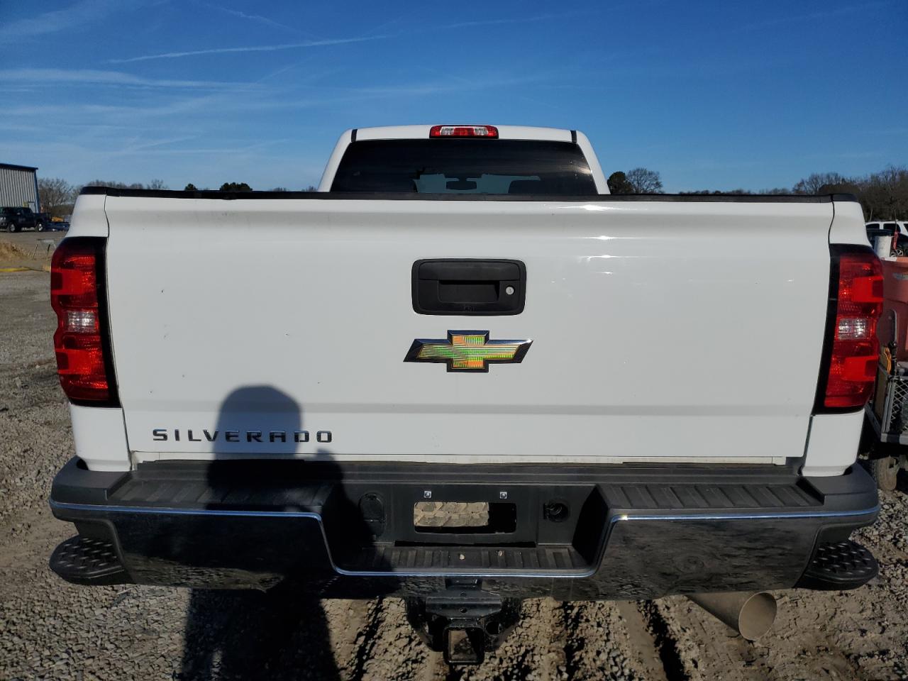 Photo 5 VIN: 1GC1KUEY7JF145488 - CHEVROLET SILVERADO 