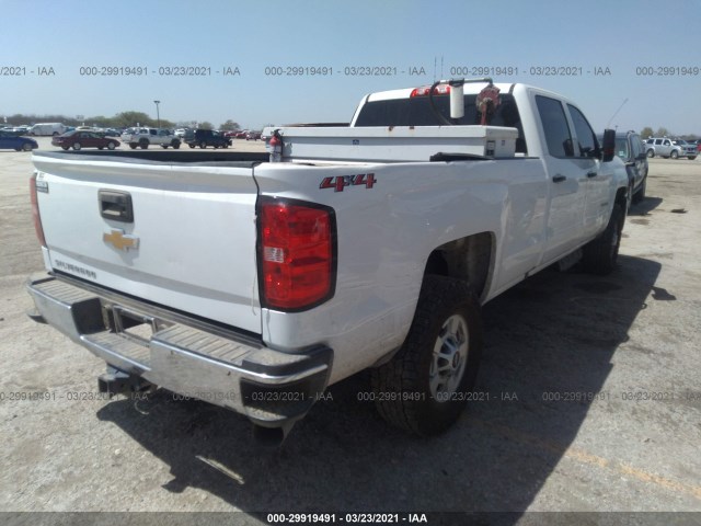 Photo 3 VIN: 1GC1KUEY8JF242408 - CHEVROLET SILVERADO 2500HD 