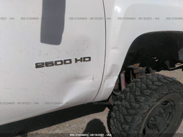 Photo 5 VIN: 1GC1KVCG0BF115931 - CHEVROLET SILVERADO 2500HD 