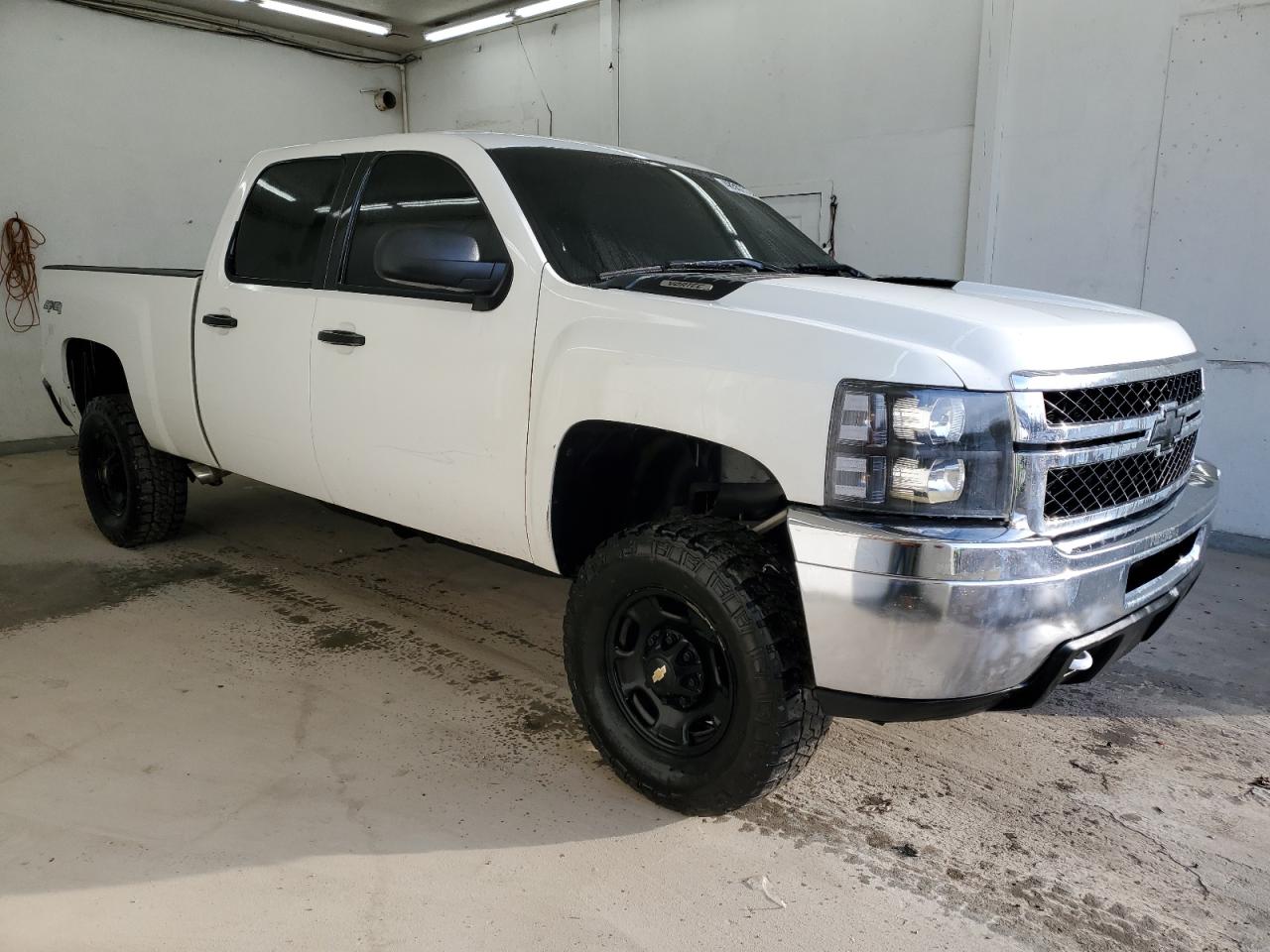 Photo 3 VIN: 1GC1KVCG3BF241815 - CHEVROLET SILVERADO 