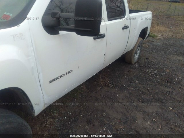 Photo 5 VIN: 1GC1KVCG9BF207510 - CHEVROLET SILVERADO 2500HD 