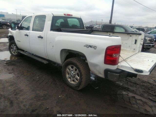 Photo 2 VIN: 1GC1KVCGXEF176479 - CHEVROLET SILVERADO 2500HD 