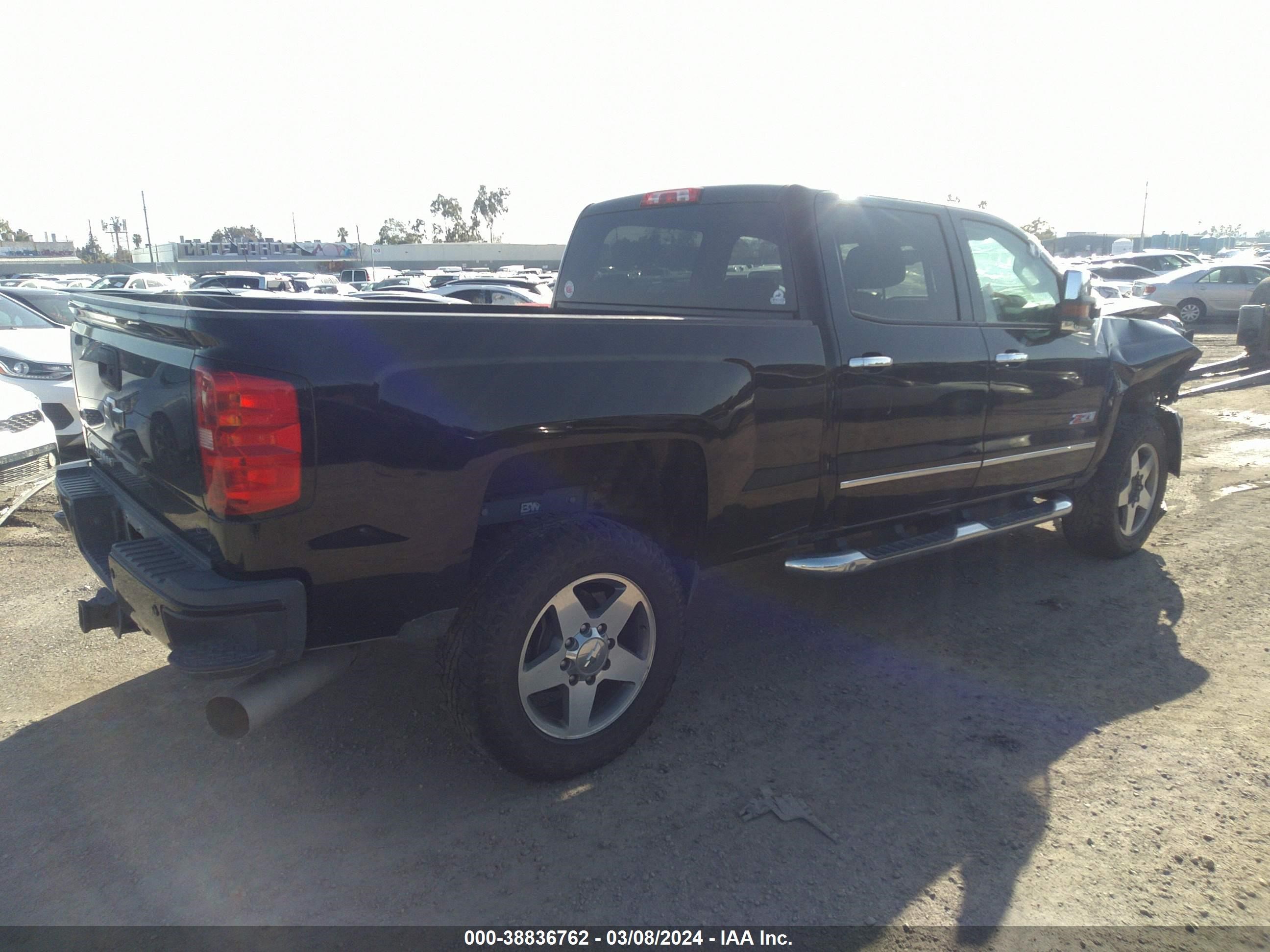 Photo 3 VIN: 1GC1KVE80GF219316 - CHEVROLET SILVERADO 