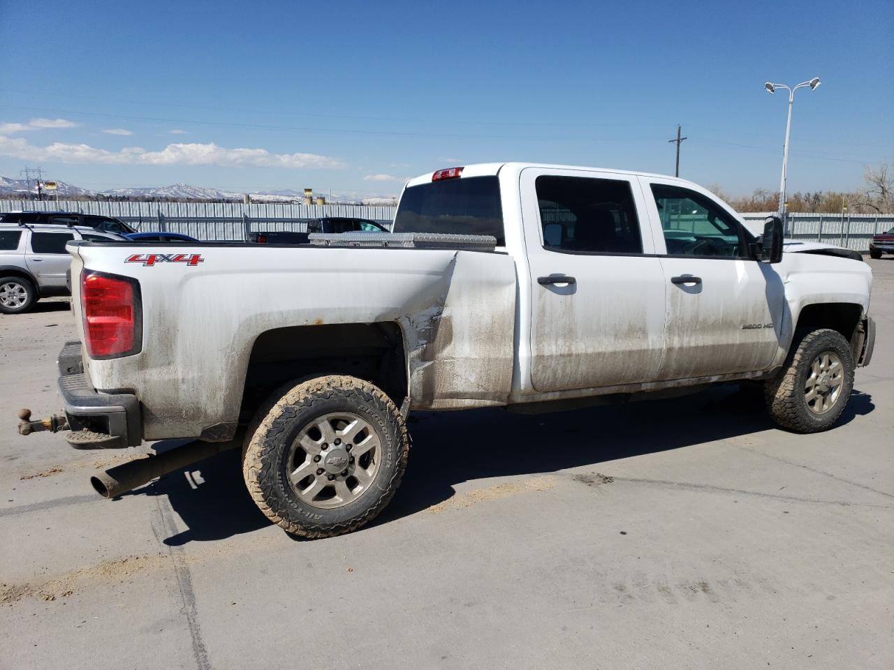 Photo 2 VIN: 1GC1KVE82FF128627 - CHEVROLET SILVERADO 