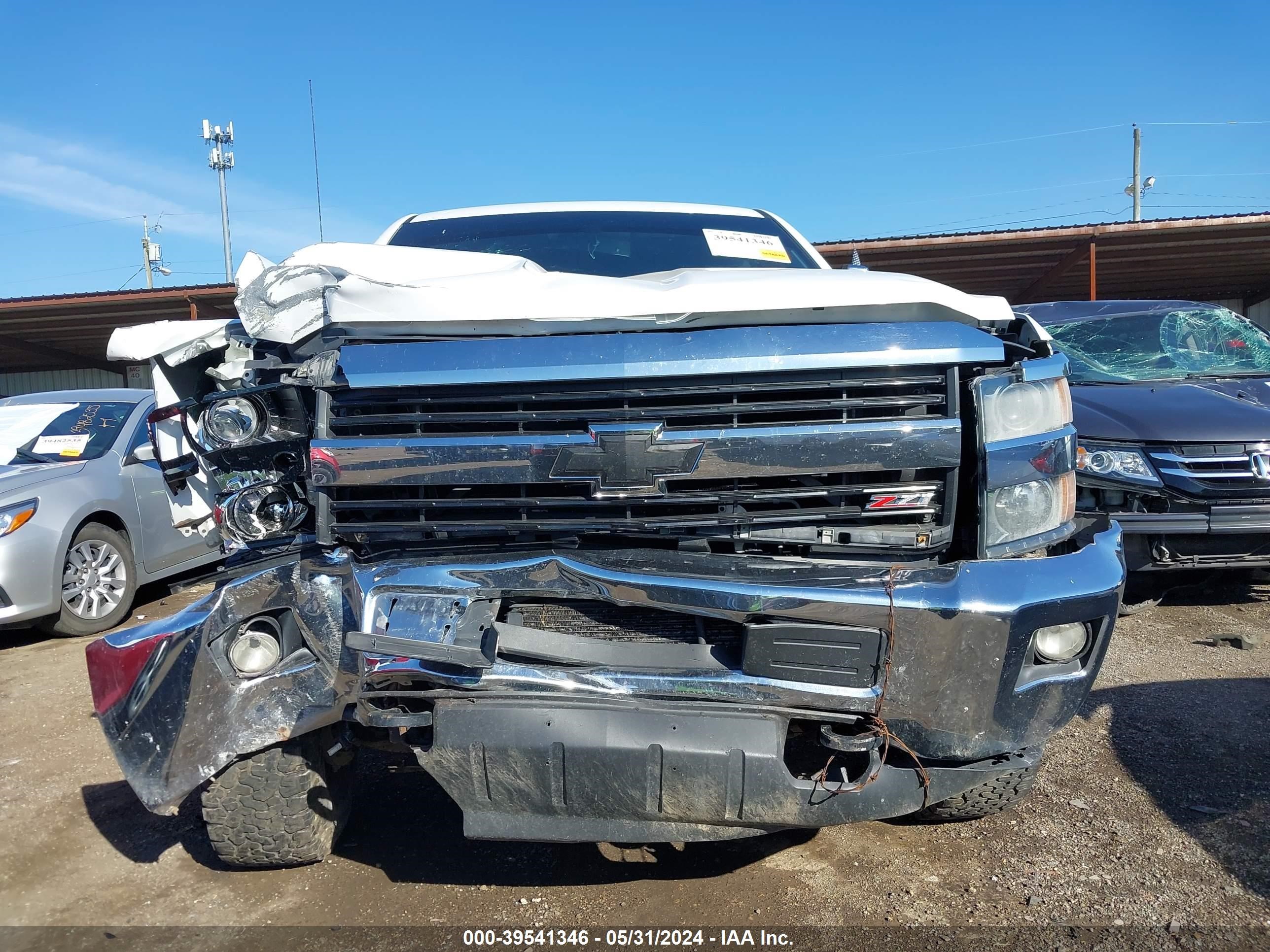 Photo 11 VIN: 1GC1KVE88FF143987 - CHEVROLET SILVERADO 