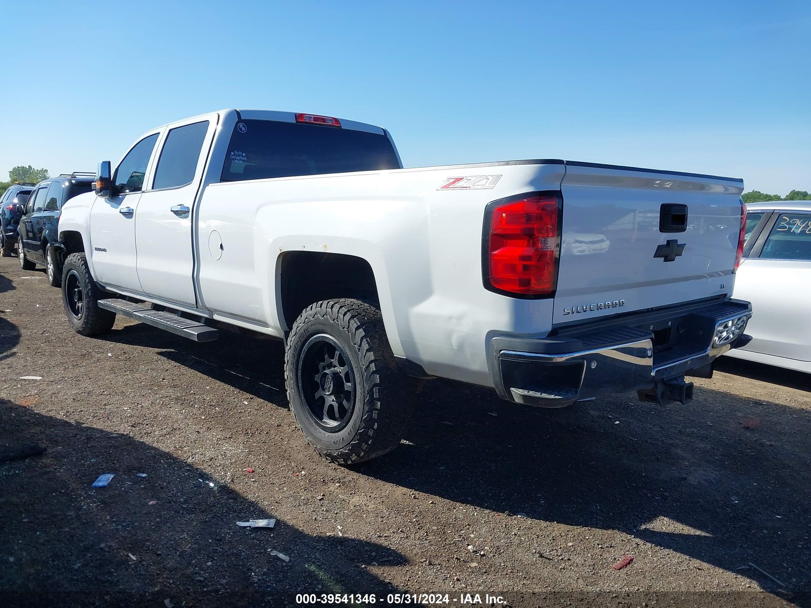 Photo 2 VIN: 1GC1KVE88FF143987 - CHEVROLET SILVERADO 