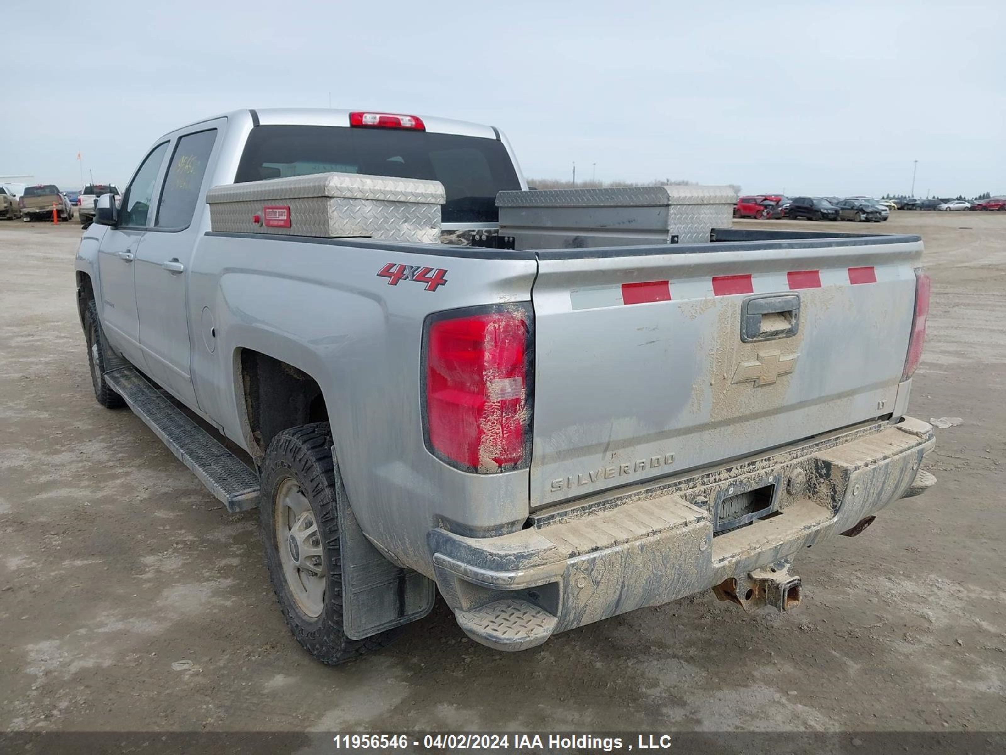 Photo 2 VIN: 1GC1KVEG6JF258247 - CHEVROLET SILVERADO 