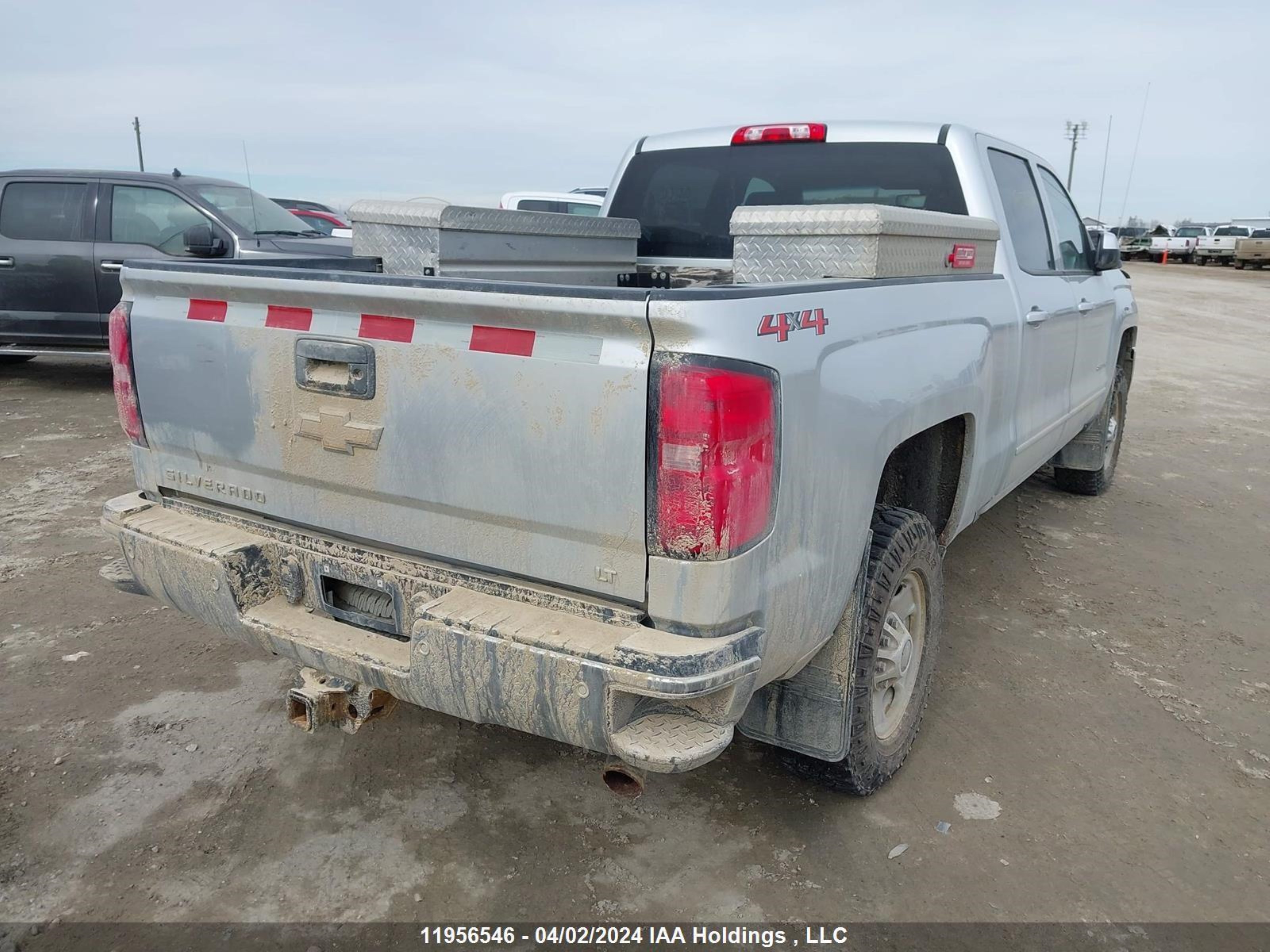 Photo 3 VIN: 1GC1KVEG6JF258247 - CHEVROLET SILVERADO 