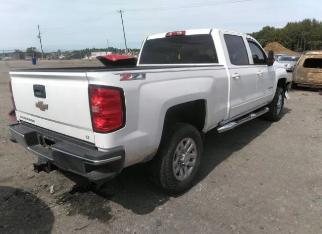 Photo 3 VIN: 1GC1KVEG9HF181433 - CHEVROLET SILVERADO 2500HD 