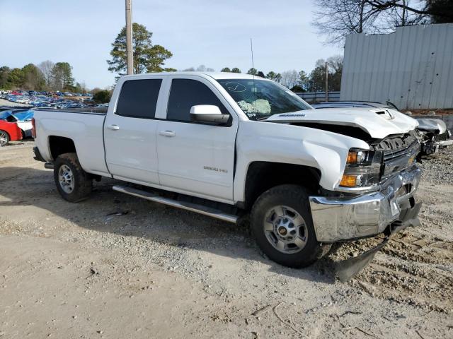 Photo 3 VIN: 1GC1KVEY1JF173583 - CHEVROLET SILVERADO 