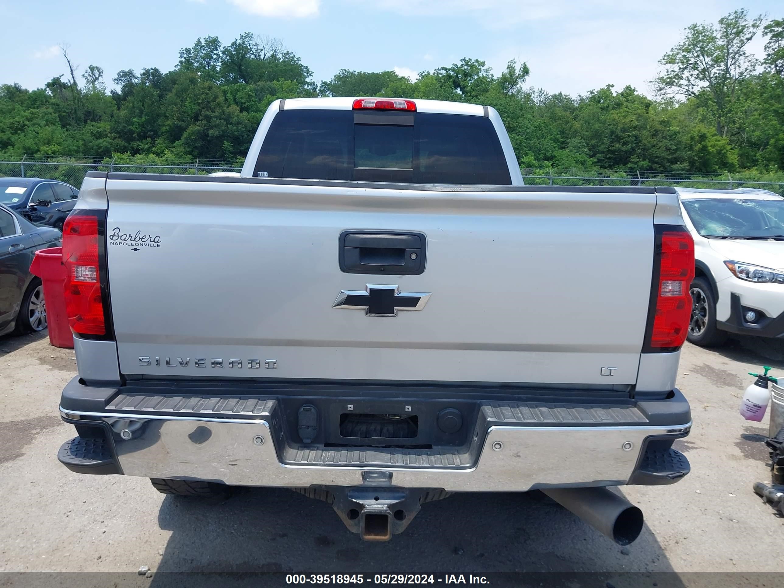 Photo 16 VIN: 1GC1KVEY7JF178934 - CHEVROLET SILVERADO 