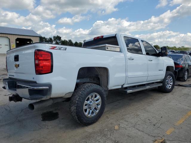 Photo 2 VIN: 1GC1KVEY8JF240776 - CHEVROLET SILVERADO 